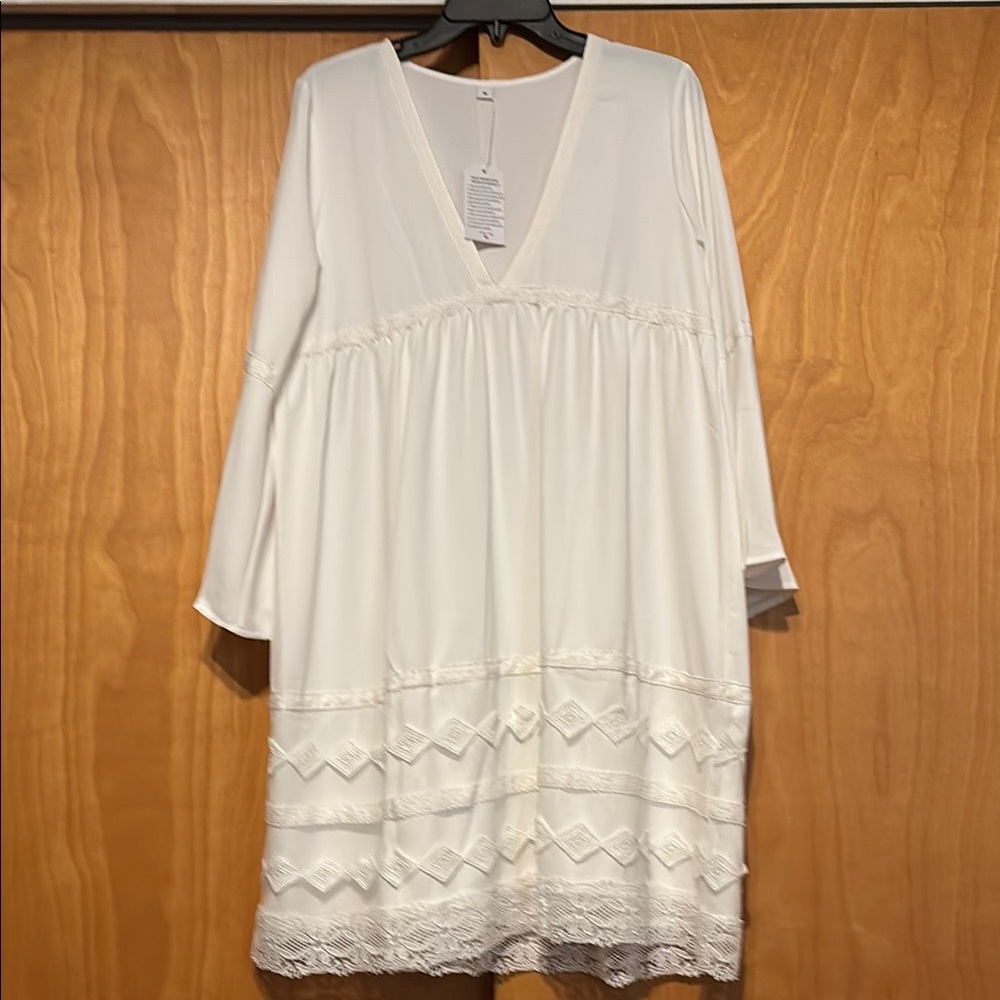 Elegant White V-Neck Dress (NWT)